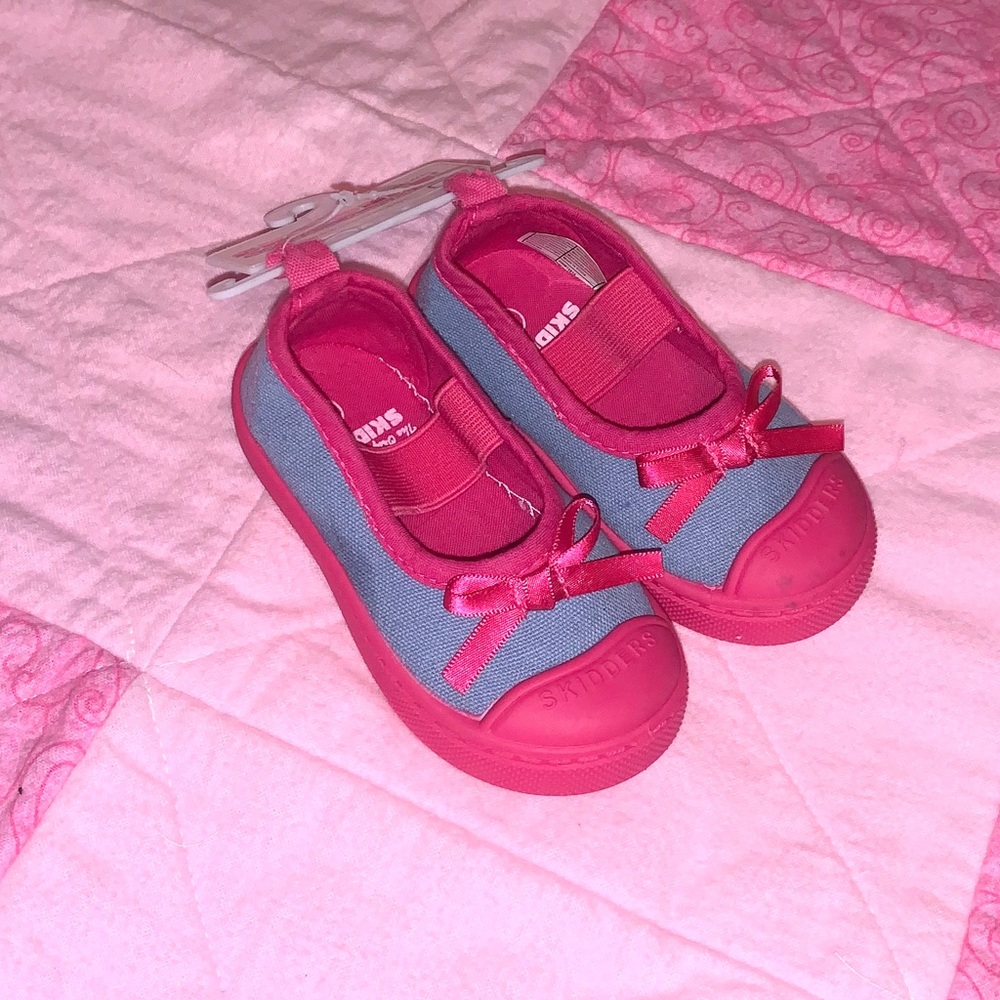 NWT FREE WITH PURCHASE 💘